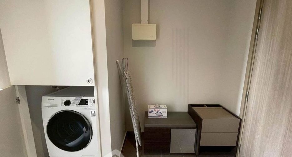 For rent 1 bed condo in Pathum Wan, Bangkok