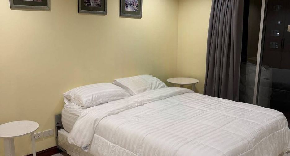 For rent 2 ベッドルーム condo in Watthana, Bangkok
