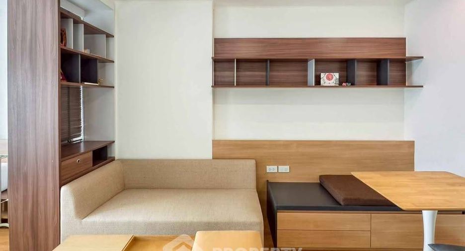 For sale 1 bed condo in Phaya Thai, Bangkok