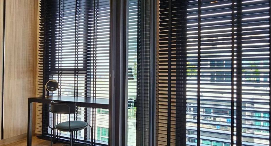 For sale 2 bedrooms condo in Ratchathewi, Bangkok