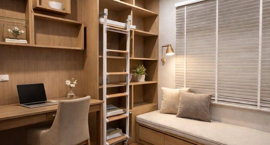 For sale 4 ベッドルーム house in Phasi Charoen, Bangkok