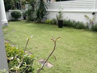 For rent and for sale 4 bedrooms house in Prawet, Bangkok