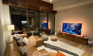 For rent and for sale 2 bedrooms condo in Watthana, Bangkok