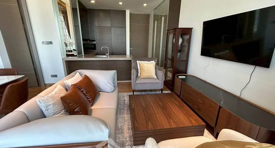 For sale 1 bed condo in Sathon, Bangkok