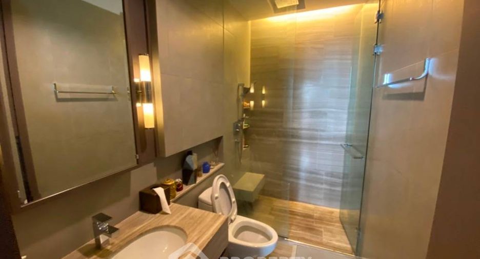 À vendre 1 chambre condo à Sathon, Bangkok