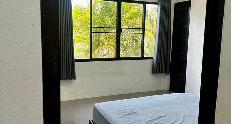 For sale 3 ベッドルーム house in Si Racha, Chonburi