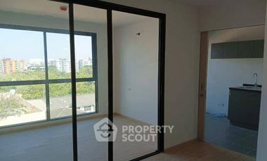 Wohnung zum Kauf mit 1 Zimmer in Huai Khwang, Bangkok