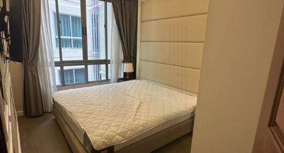 出售 2 卧室 公寓 在 Huai Khwang, 曼谷