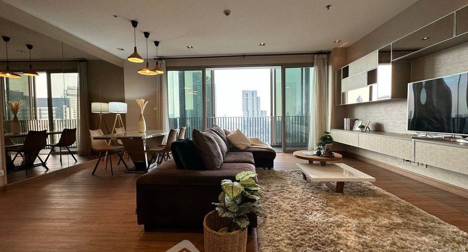 Wohnung zur Miete und zum Kauf mit 3 Zimmer in Khlong Toei, Bangkok