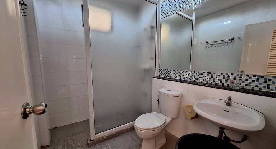 For rent 3 bedrooms house in Cha Am, Phetchaburi
