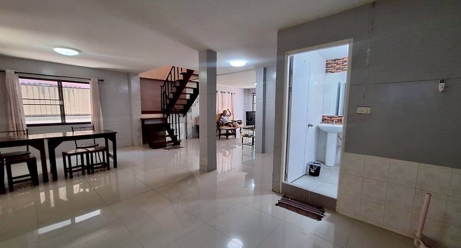 For rent 3 bedrooms house in Cha Am, Phetchaburi