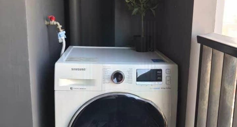 For sale 1 bed condo in Phaya Thai, Bangkok