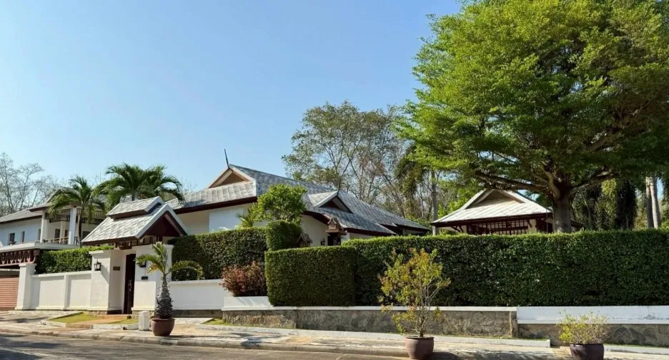 出售 2 卧室 别墅 在 Cha-Am, Phetchaburi