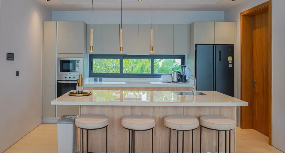 For sale and for rent 4 bedrooms villa in Thalang, Phuket