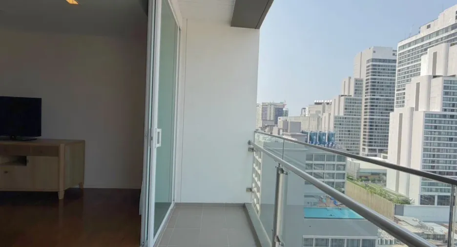 Condo en alquiler de 2 habitaciones en Khlong Toei, Bangkok