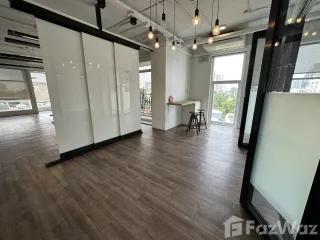 Local comercial en alquiler en Watthana, Bangkok