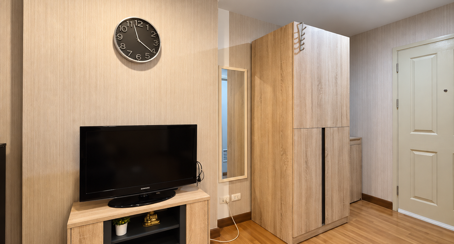 For sale 1 bed condo in Bang Sue, Bangkok