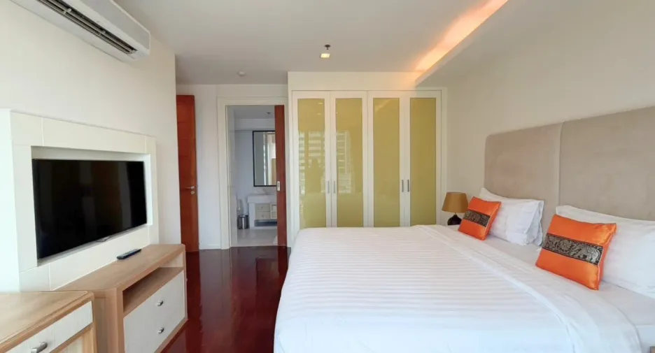 Condo en alquiler de 2 habitaciones en Khlong Toei, Bangkok