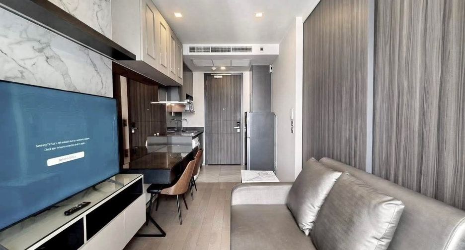 For rent 1 bed condo in Khlong Toei, Bangkok