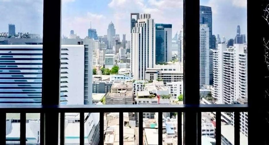 For rent 1 bed condo in Khlong Toei, Bangkok