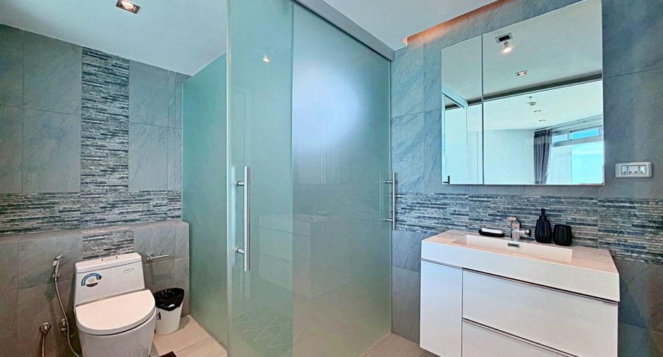 For rent 1 bed condo in Pratumnak, Pattaya