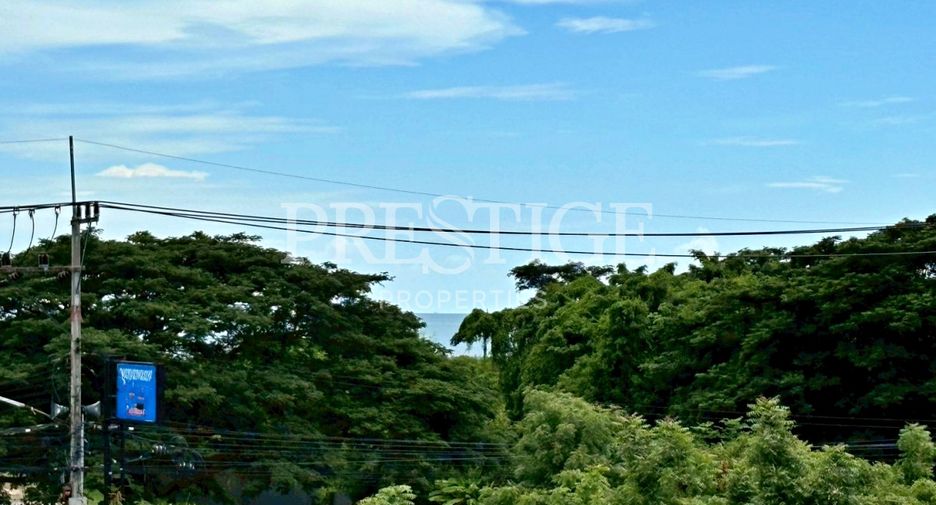 For sale 4 ベッドルーム house in Sattahip, Chonburi