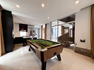 For sale 4 bedrooms house in Jomtien, Pattaya