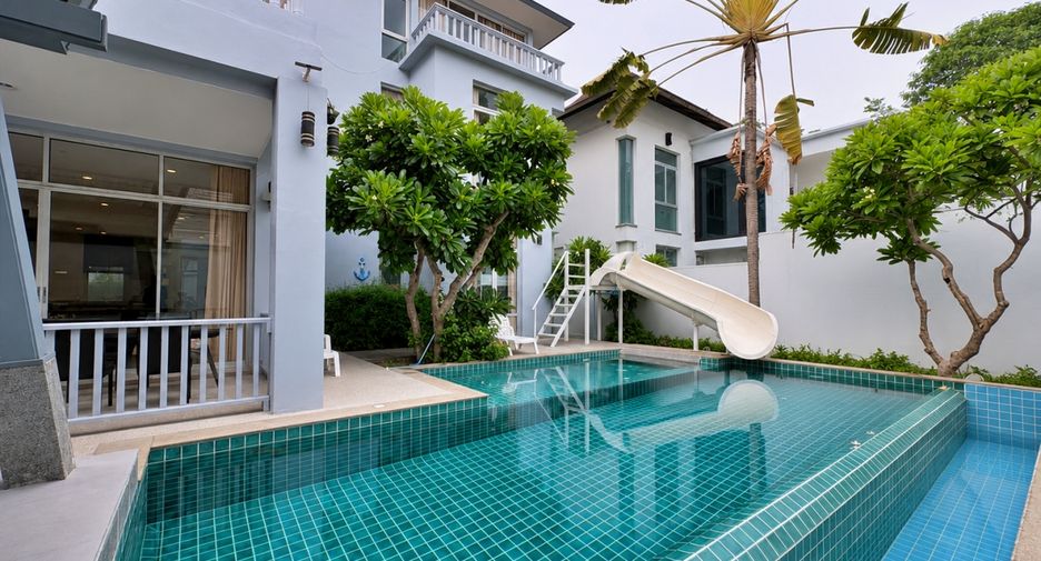 Casa en venta de 4 habitaciones en Sattahip, Chonburi