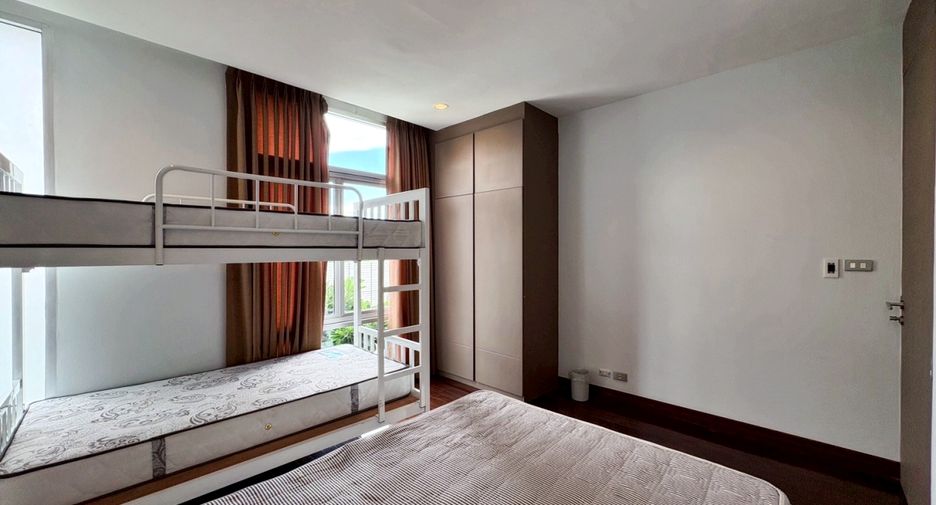 Casa en venta de 4 habitaciones en Sattahip, Chonburi