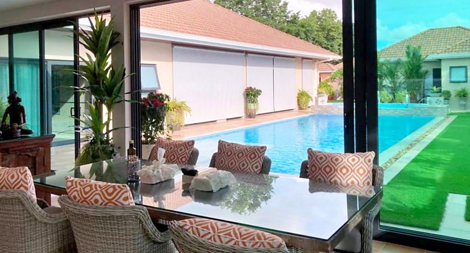 For rent 4 ベッドルーム house in East Pattaya, Pattaya