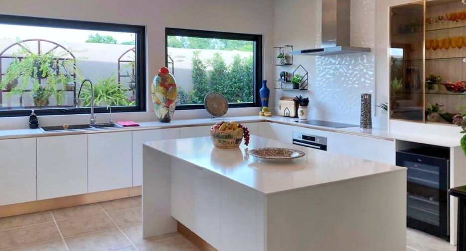 For rent 4 ベッドルーム house in East Pattaya, Pattaya