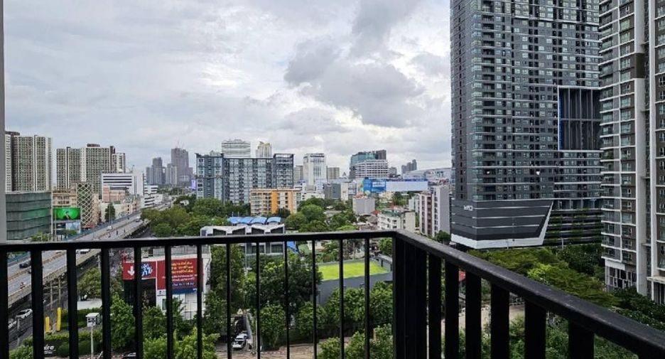 Condo en alquiler y en venta de estudio en Huai Khwang, Bangkok