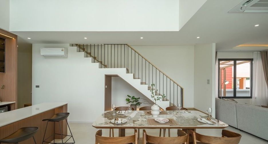 Villa zum Kauf mit 4 Zimmer in Mueang Chiang Mai, Chiang Mai