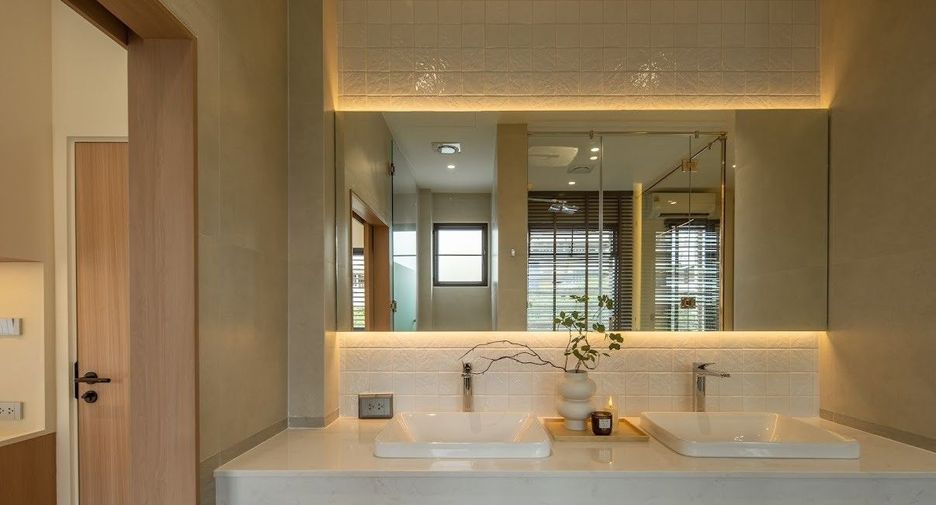 Villa zum Kauf mit 4 Zimmer in Mueang Chiang Mai, Chiang Mai