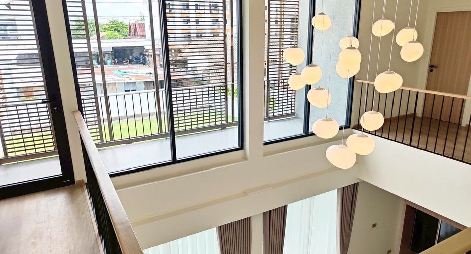 Villa zum Kauf mit 4 Zimmer in Mueang Chiang Mai, Chiang Mai