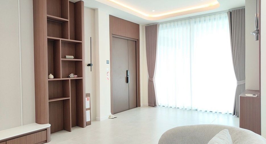 For rent そして for sale 4 ベッドルーム villa in Mueang Chiang Mai, Chiang Mai