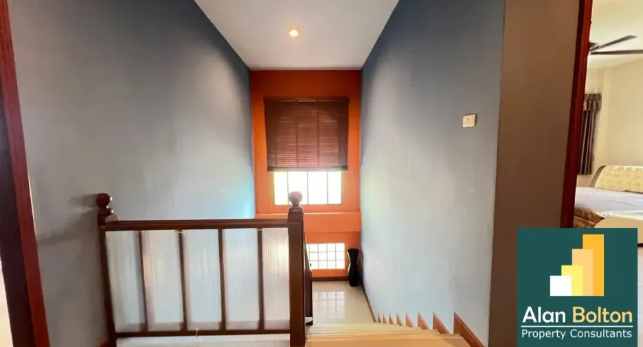 For rent 5 bedrooms house in Bang Lamung, Chonburi