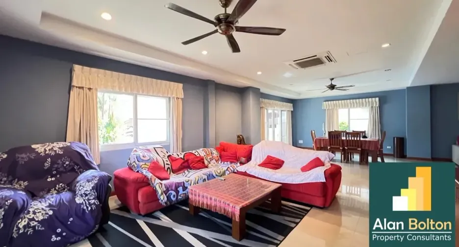 For rent 5 bedrooms house in Bang Lamung, Chonburi