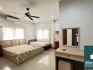 For rent 5 bedrooms house in Bang Lamung, Chonburi