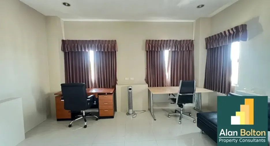 For rent 5 bedrooms house in Bang Lamung, Chonburi