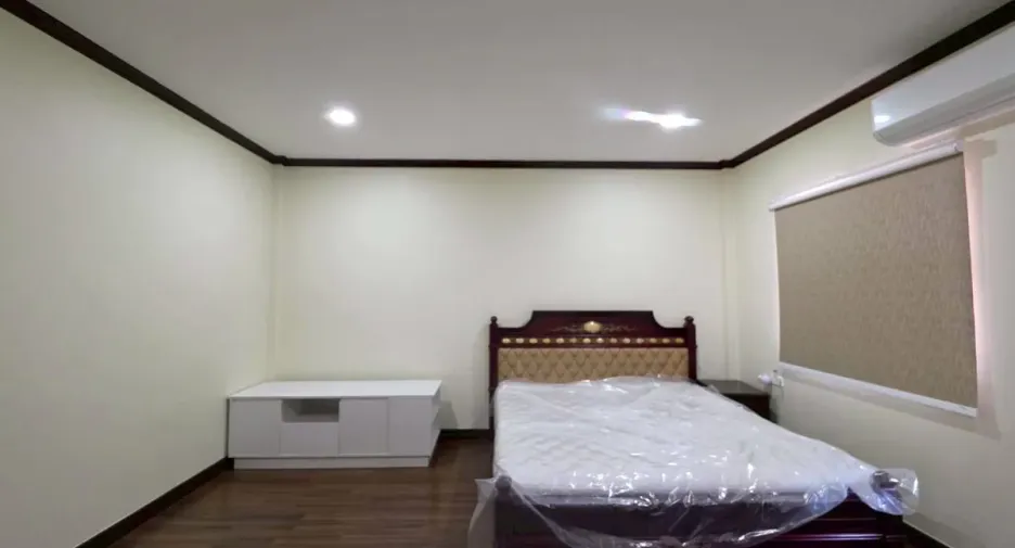 For rent and for sale 4 bedrooms house in Huay Yai, Pattaya