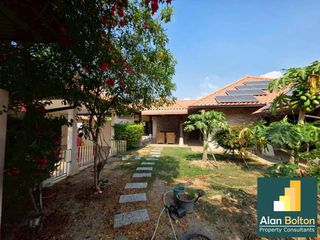 For rent and for sale 4 bedrooms house in Bang Lamung, Chonburi