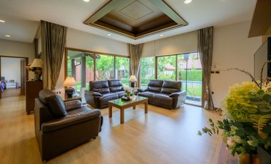 For sale 4 bedrooms house in East Pattaya, Pattaya
