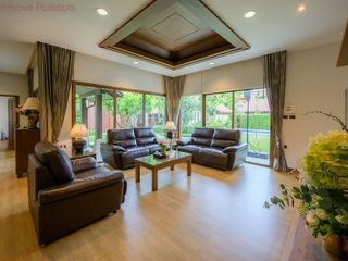 Haus zum Kauf mit 4 Zimmer in Bang Lamung, Chonburi