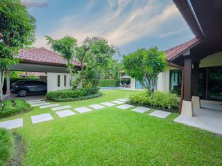Haus zum Kauf mit 4 Zimmer in Bang Lamung, Chonburi