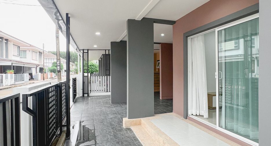 出售 3 卧室 独立屋 在 Phuket Town, 普吉