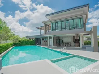 出租 2 卧室 联排别墅 在 Phuket Town, 普吉