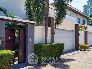 For rent and for sale 4 bedrooms house in Bang Lamung, Chonburi