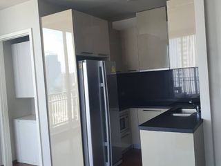 Аренда и продажа 2 спальни кондо в Щаттхана, Бангкок