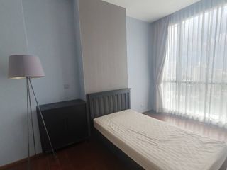 Аренда и продажа 2 спальни кондо в Щаттхана, Бангкок
